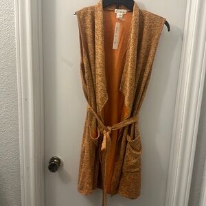NWT EMI & Joe wrap vest size medium